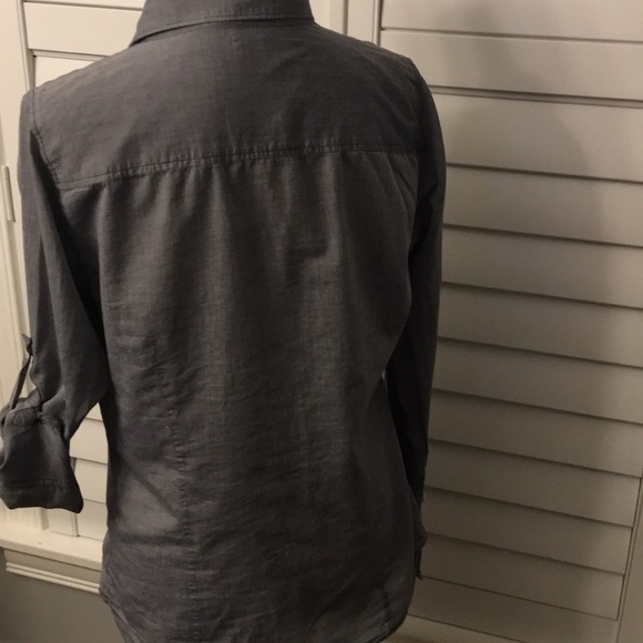 Women’s J. Crew Button Up Shirt - Picture 4 of 7